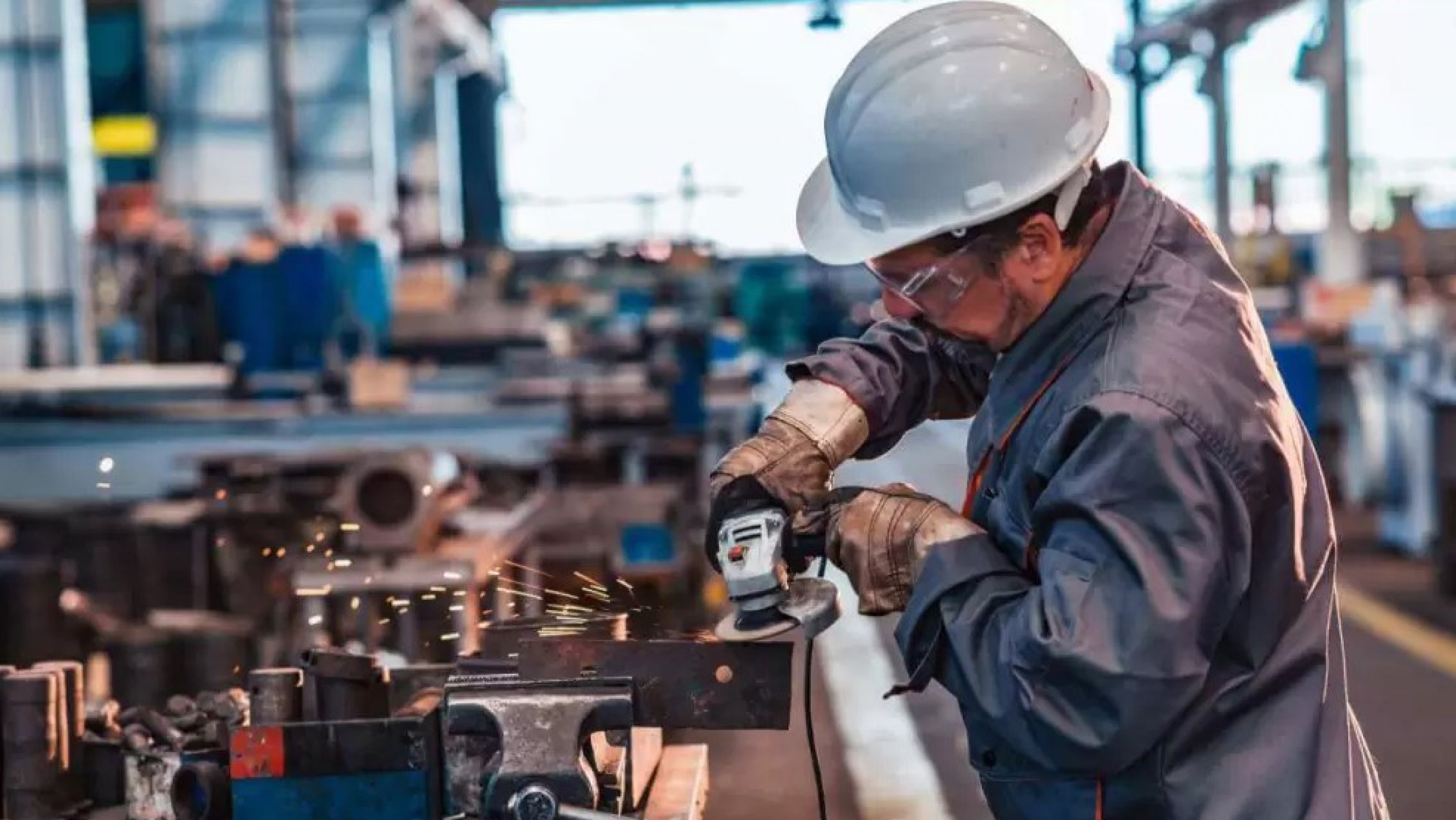 El INDEC informó que los salarios crecieron 145,5% en 2024